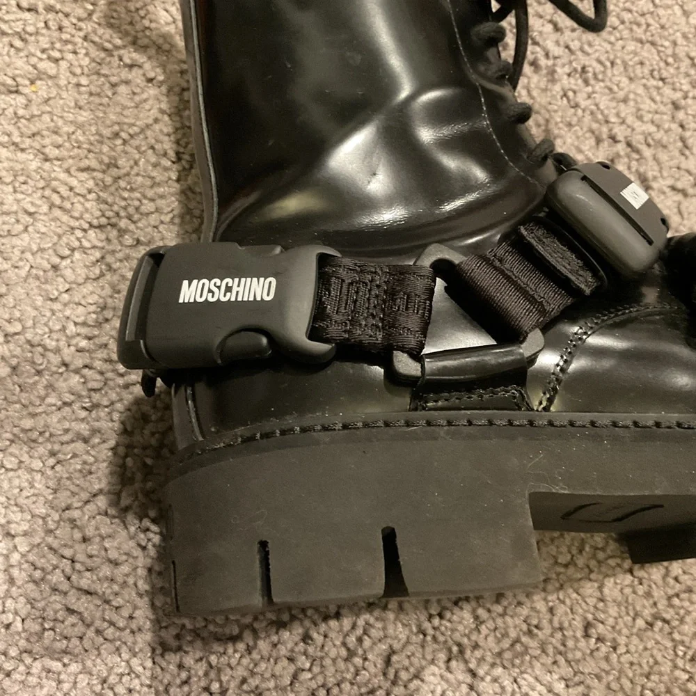 Moschino Italy Signature Strap Black Leather Combat MOTO Boots Platform Shoes 41 - Picture 3 of 11